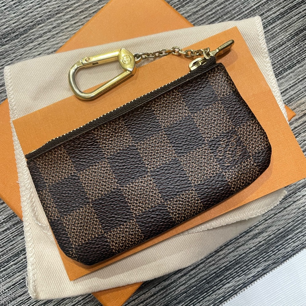COPY - Louis Vuitton Damier Ebene Key Pouch